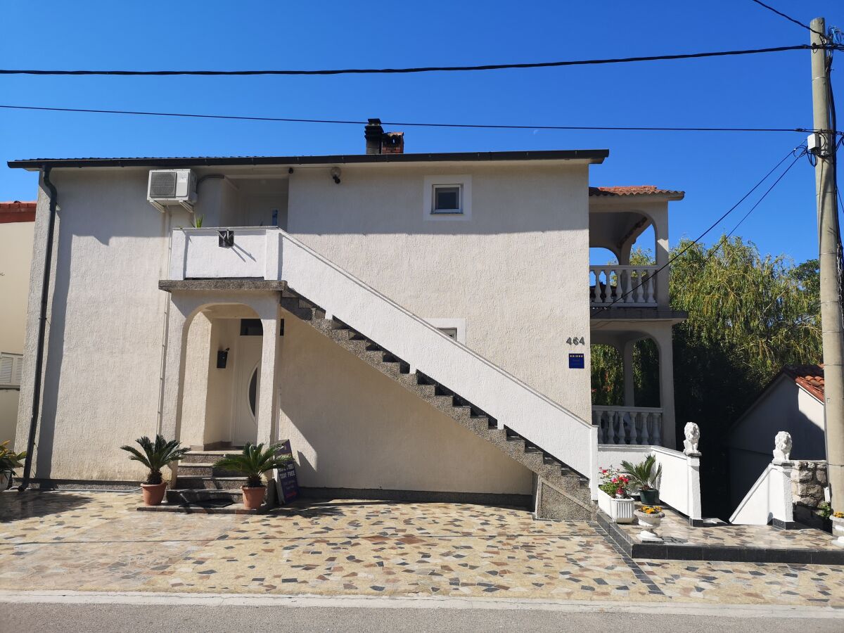 Apartment One bedroom apartment with balcony Lopar, Rab A-18896-c - Outdoor photo 3