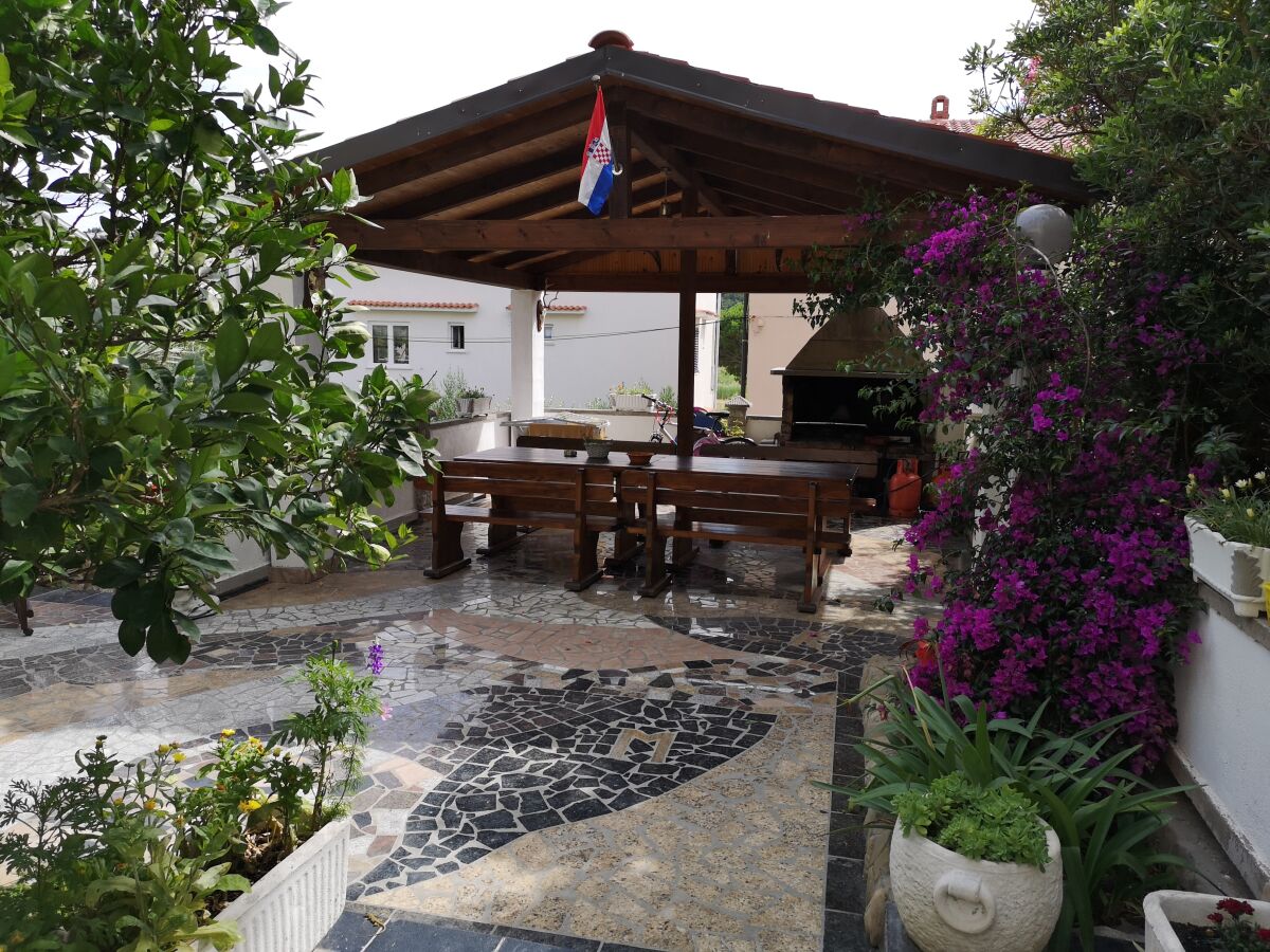 Apartment One bedroom apartment with balcony Lopar, Rab A-18896-c - Outdoor photo 4