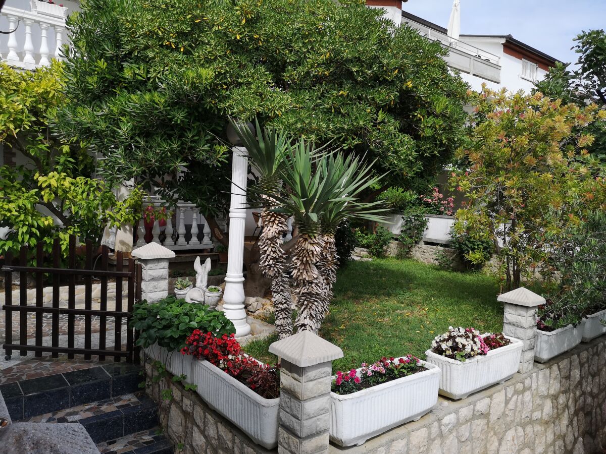 Apartment One bedroom apartment with balcony Lopar, Rab A-18896-c - Outdoor photo 5