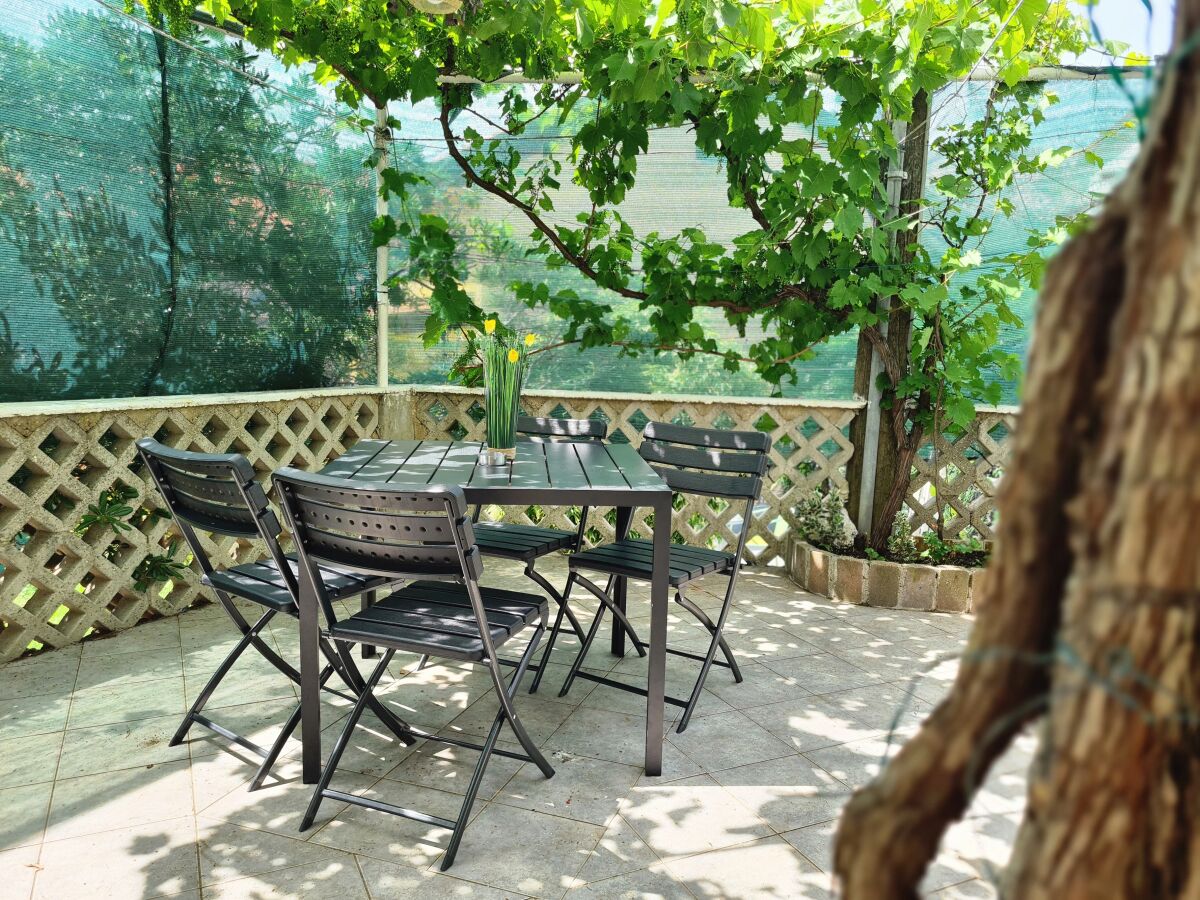 Apartment One bedroom apartment with terrace Baška, Krk A-22600-a