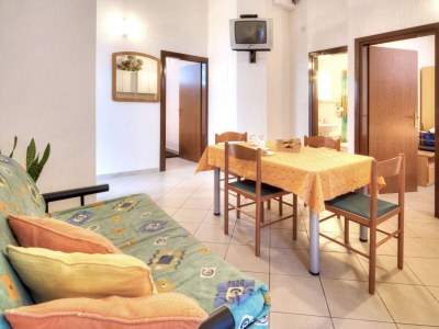 Apartment Two bedroom apartment with terrace Baška, Krk A-22661-b - Outdoor photo 5