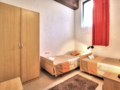 Apartment Two bedroom apartment with terrace Baška, Krk A-22661-b - Outdoor photo 7