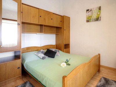 Apartment Two bedroom apartment with balcony Baška, Krk A-22661-c - Outdoor photo 8