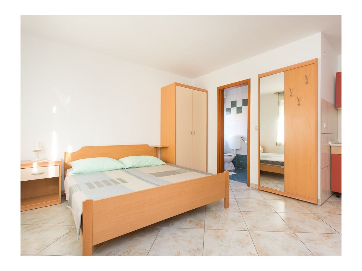 Apartment Studio flat with air-conditioning Baška, Krk AS-22681-a