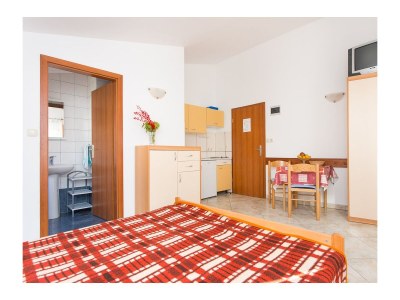 Apartment Studio flat with air-conditioning Baška, Krk AS-22681-b - Outdoor photo 8