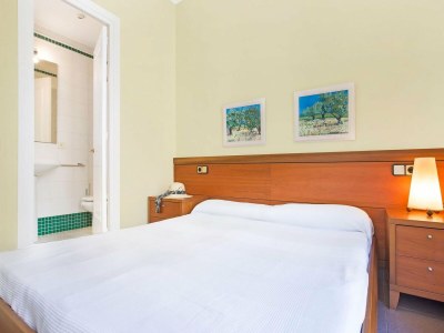 Apartment Apartment in Llafranc near Sandy Beach - Features photo 11