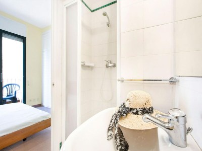 Apartment Apartment in Llafranc near Sandy Beach - Features photo 14