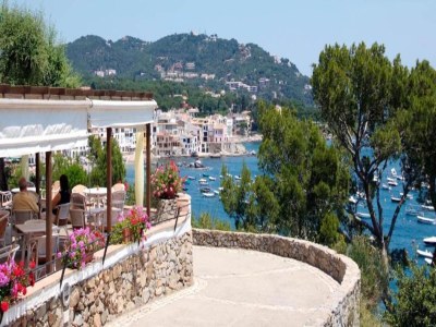 Apartment Apartment in Llafranc near Serene Beach - Environment photo 12