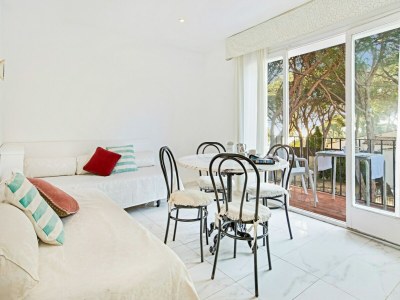 Apartment Pet-friendly apartment near beach - Features photo 5