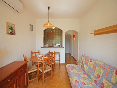 Apartment Studio in Empuriabrava near Sandy Beach - Features photo 7