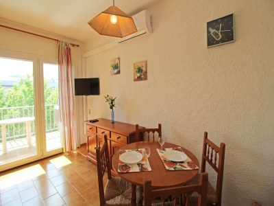 Apartment Studio in Empuriabrava near Sandy Beach - Features photo 12