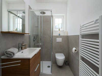 Apartment Attractive apartment with garden - Features photo 22