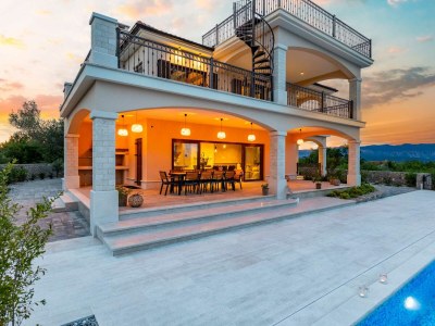 Villa Luxury Villa Glabrova with pool, jacuzzi and sauna - Outdoor photo 6