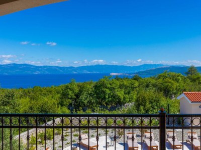 Villa Luxury Villa Glabrova with pool, jacuzzi and sauna - Outdoor photo 13