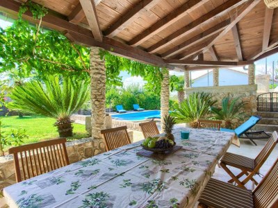 Holiday house Rustic holiday house MAGDALEA with pool - Outdoor photo 8