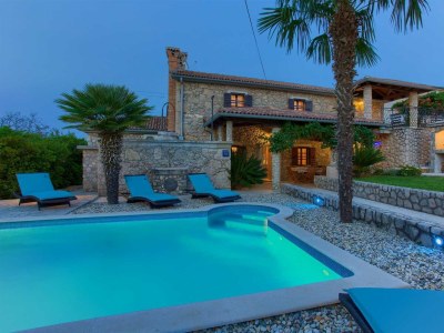 Holiday house Rustic holiday house MAGDALEA with pool - Outdoor photo 9