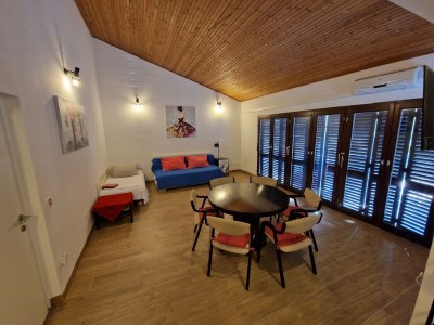 Apartment Two bedroom apartment with balcony and sea view Mimice, Omiš A-2972-c - Outdoor photo 16