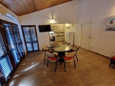 Apartment Two bedroom apartment with balcony and sea view Mimice, Omiš A-2972-c - Outdoor photo 18