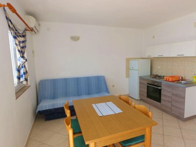 Apartment Two bedroom apartment near beach Kustići, Pag A-4086-a - Outdoor photo 11