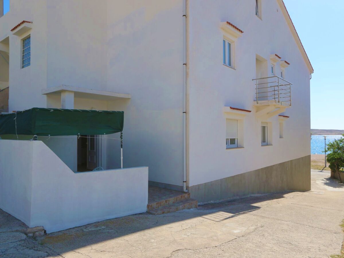 Apartment One bedroom apartment near beach Kustići, Pag A-4086-b - Outdoor photo 4