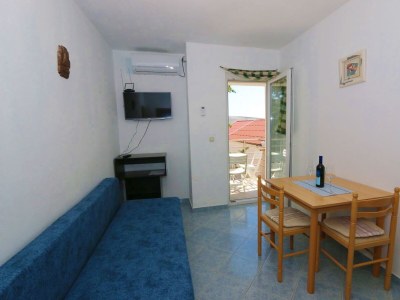 Apartment One bedroom apartment near beach Kustići, Pag A-4086-b - Outdoor photo 7