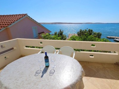 Apartment One bedroom apartment near beach Kustići, Pag A-4086-c - Outdoor photo 15