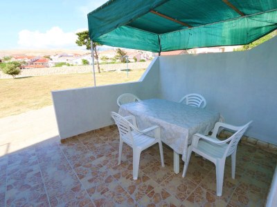 Apartment Two bedroom apartment near beach Kustići, Pag A-4086-d - Outdoor photo 12