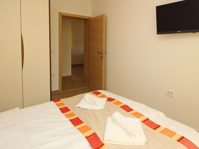 Apartment Two bedroom apartment with terrace Baška, Krk A-18845-a - Outdoor photo 12