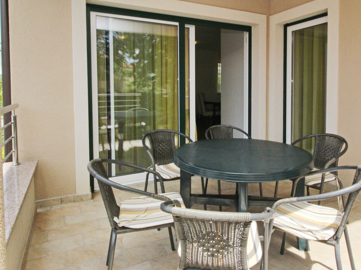 Apartment Two bedroom apartment with terrace Baška, Krk A-18845-b