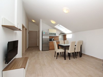 Apartment Two bedroom apartment with terrace Baška, Krk A-18845-e - Outdoor photo 7