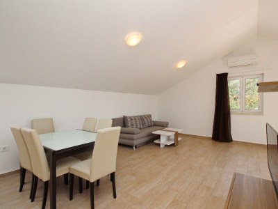 Apartment Two bedroom apartment with terrace Baška, Krk A-18845-e - Outdoor photo 8