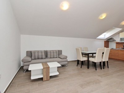 Apartment Two bedroom apartment with terrace Baška, Krk A-18845-f - Outdoor photo 9