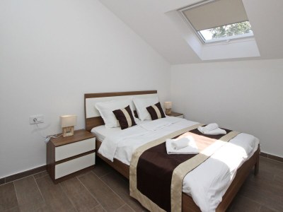 Apartment Two bedroom apartment with terrace Baška, Krk A-18845-f - Outdoor photo 12