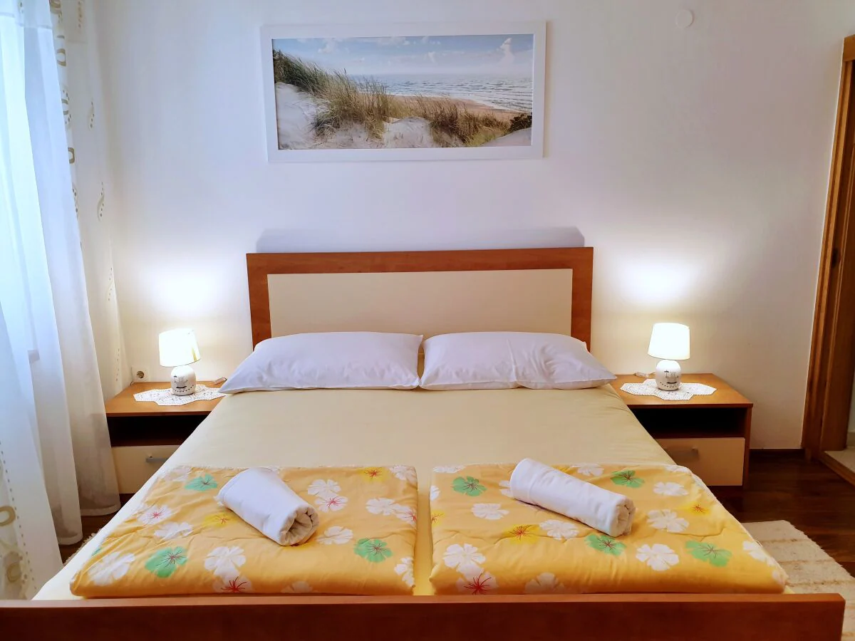 Apartment Two bedroom apartment with terrace Čižići, Krk A-19177-b