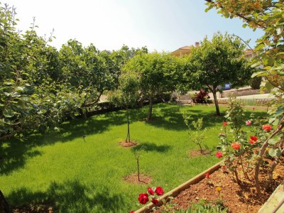 Apartment Two bedroom apartment with terrace and sea view Čižići, Krk A-19177-c - Outdoor photo 8