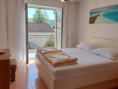 Apartment Two bedroom apartment with terrace and sea view Čižići, Krk A-19177-c - Outdoor photo 24