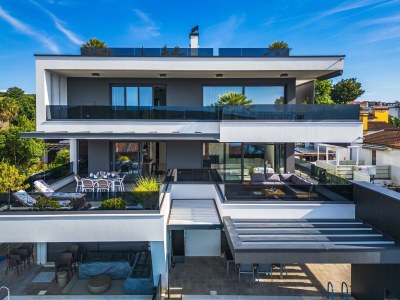 Apartment Three bedroom apartment with terrace and sea view Njivice, Krk A-24998-a in Njivice - Apartment