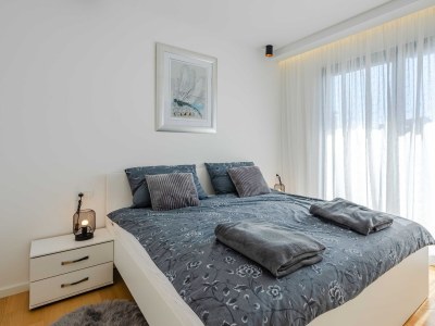 Apartment Three bedroom apartment with terrace and sea view Njivice, Krk A-24998-a - Outdoor photo 4