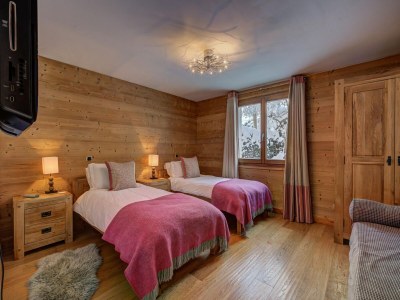 Chalet Mountain Chalet with Hot Tub, Sauna - Features photo 18