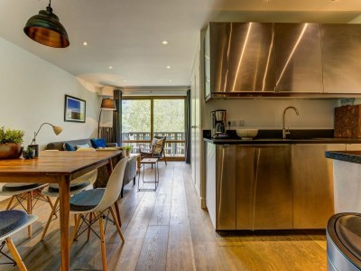 Apartment Modern Chamonix Apartment with Balconies - Features photo 16