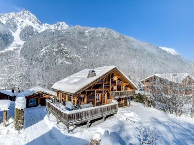 Chalet Rustic Luxury Chalet in Les Bois - Outdoor photo 6