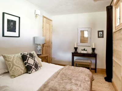 Chalet Rustic Luxury Chalet in Les Bois - Features photo 9