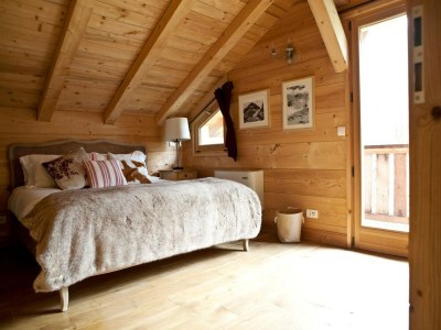 Chalet Rustic Luxury Chalet in Les Bois - Features photo 18