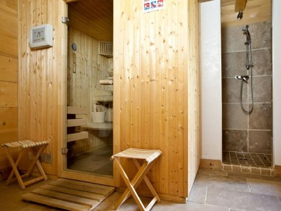Chalet Rustic Luxury Chalet in Les Bois - Features photo 24