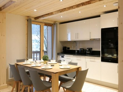Apartment 3-Bed Apartment in the Heart of Chamonix - Features photo 5