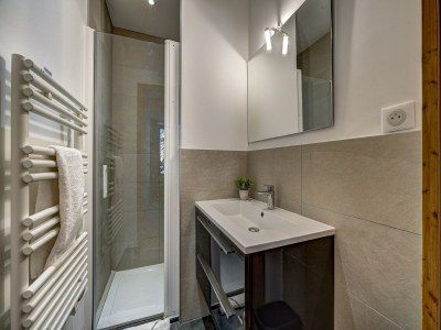 Apartment Stylish 4-Bed Alpine Escape, Chamonix - Features photo 19