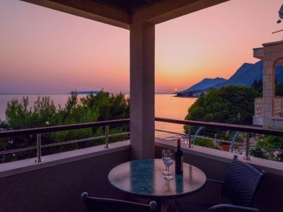 Apartment Premium Double Room With Private Bathroom 2 in Makarska Riviera - Apartment