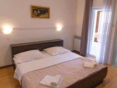 Apartment Two bedroom apartment with terrace Jurandvor, Krk A-24141-c - Outdoor photo 15