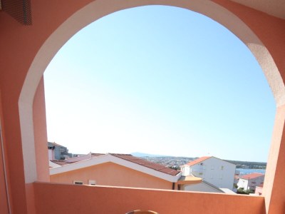 Apartment Three bedroom apartment with terrace and sea view Novalja, Pag A-6341-c - Outdoor photo 34