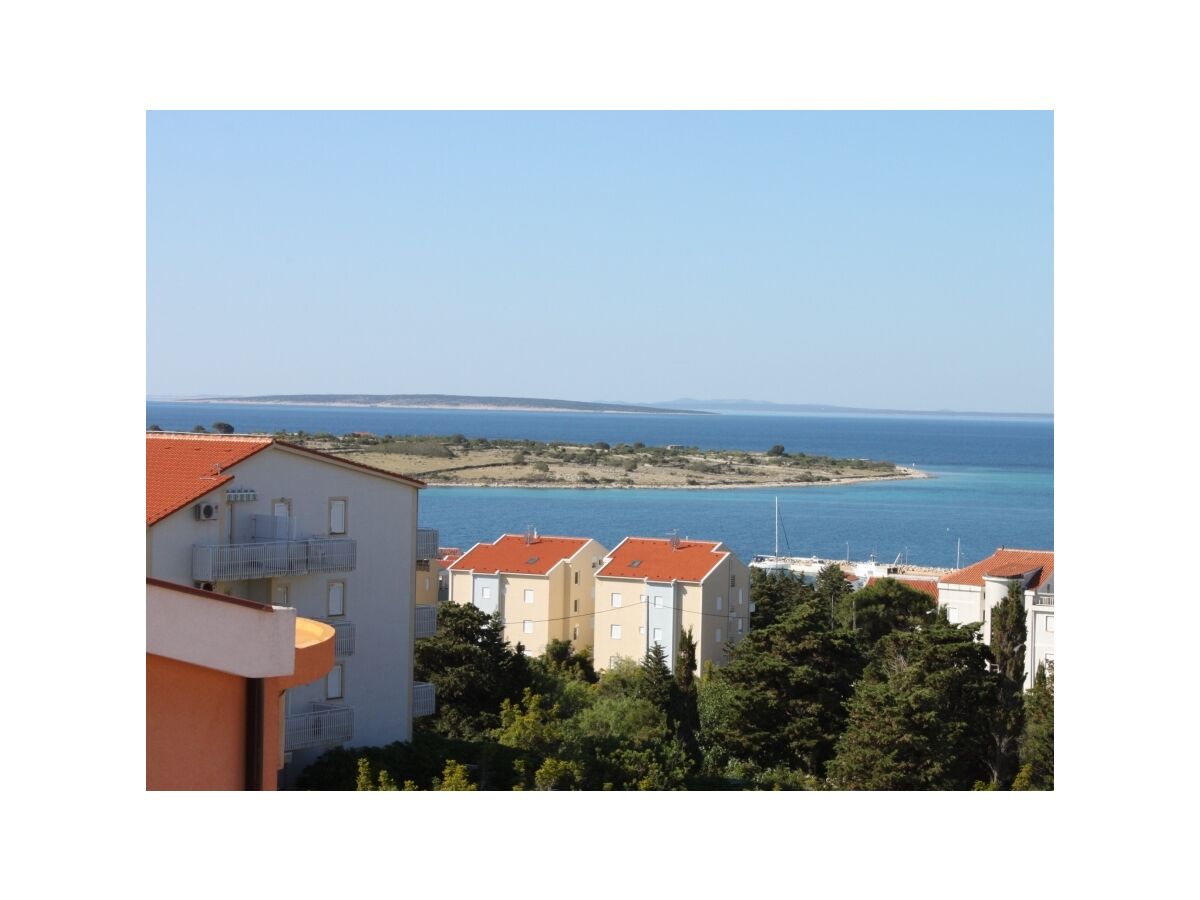 Apartment One bedroom apartment with balcony and sea view Novalja, Pag A-6341-e